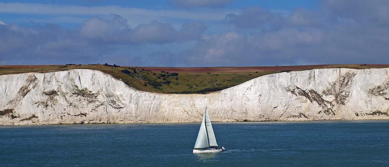 Kent coastline representing J7 Fire Ltd service coverage in Kent